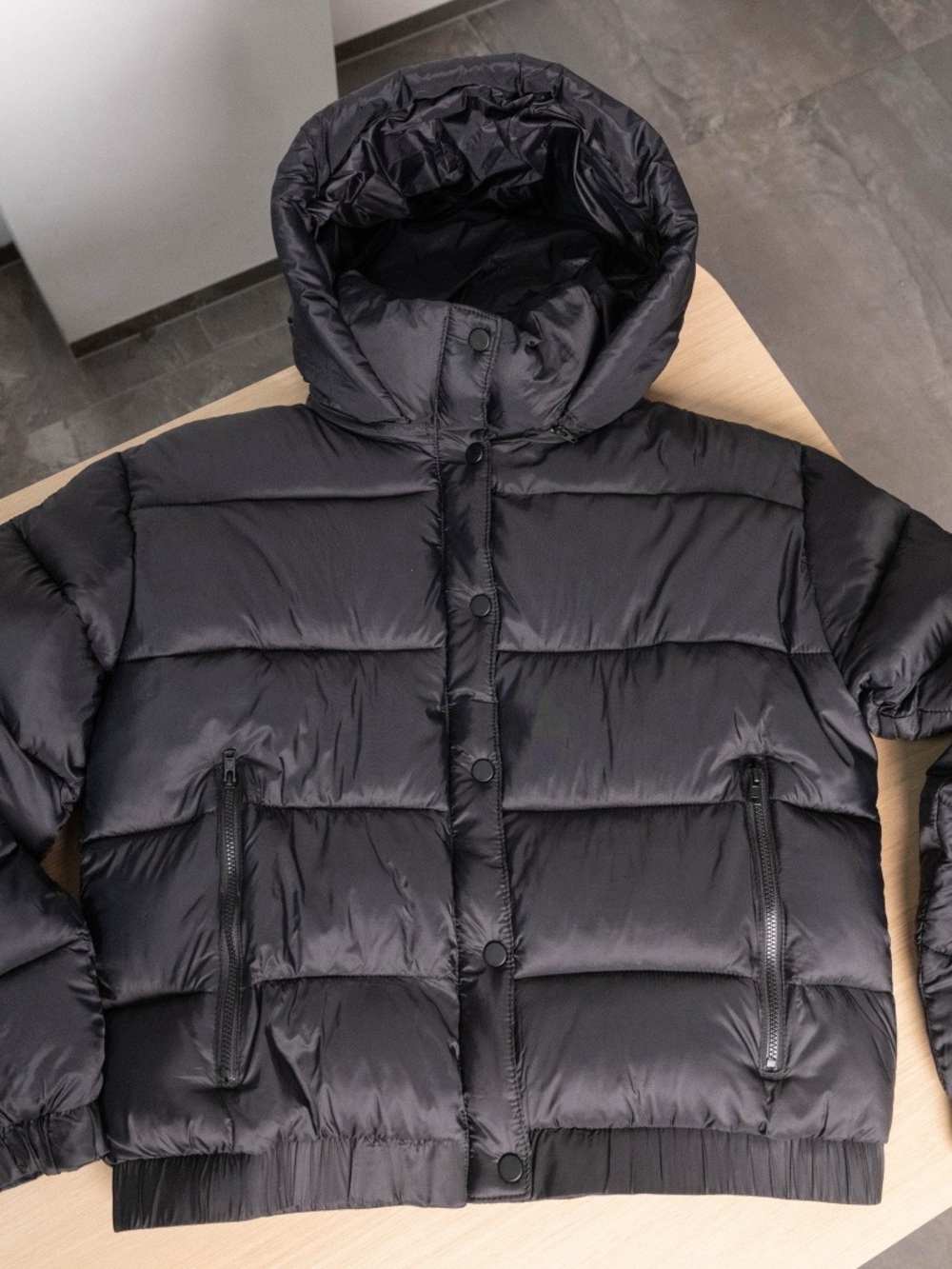 ALO Yoga Black Puffer Jacket with Hood
